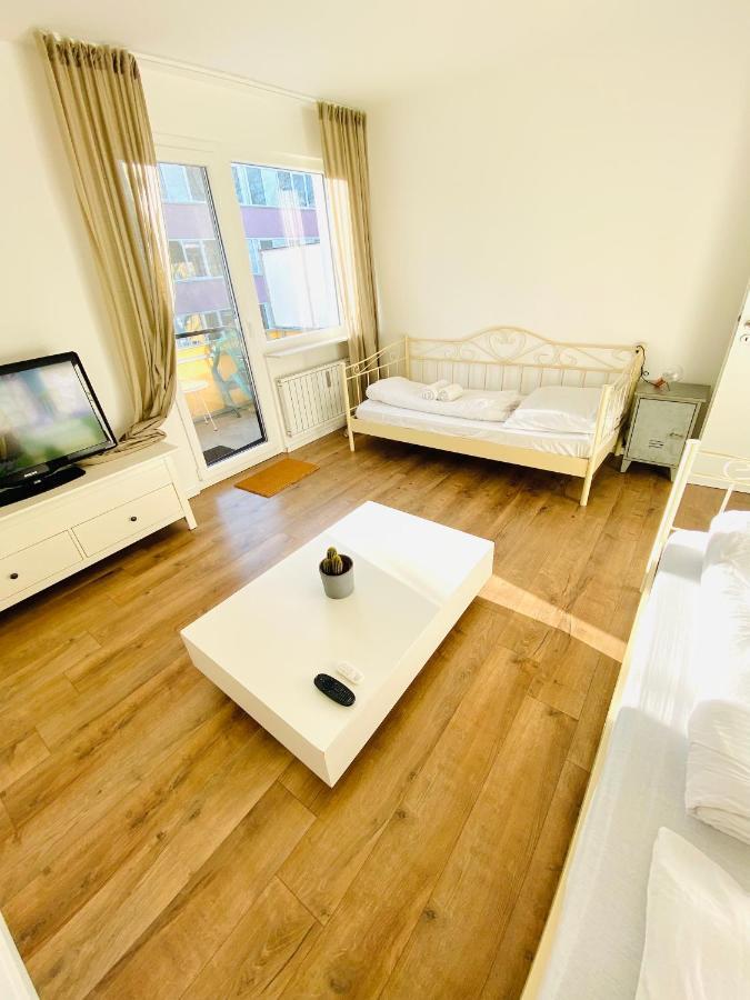 Zentral Gelegene 2 Zi. Wohnung Naehe Innenstadt/Hbf ウォルフスブルク エクステリア 写真
